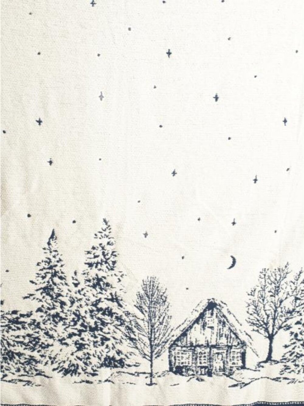 MARTHA STEWART Winter Cabin Scene Chenille Knit Throw